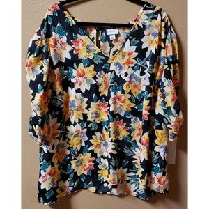Ava and Viv Floral Blouse